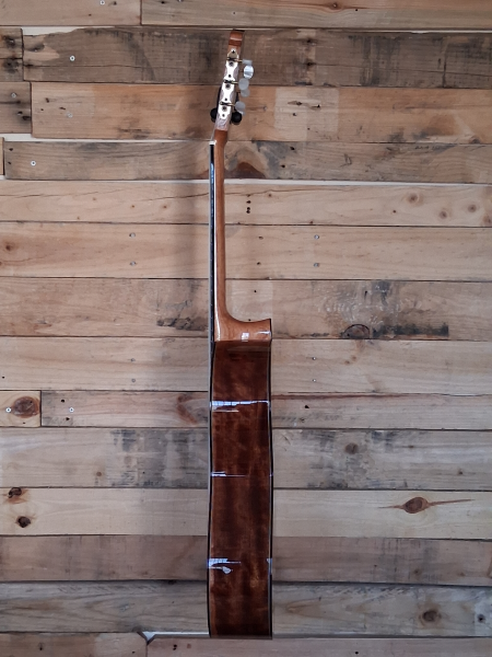 Hanika 56CC, Zeder / Chechen vollmassiv, made in Germany